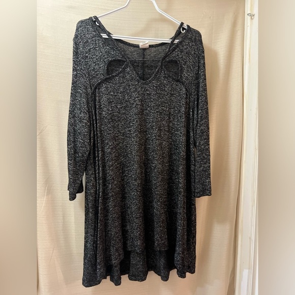 ⚫️ BOGO DC Jeans Gray Knit Tunic Dress size 1X super soft and stretchy - Picture 1 of 7